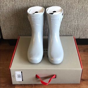 NIB Hunter Refined Short Gloss Rain Boot - sz. 6M